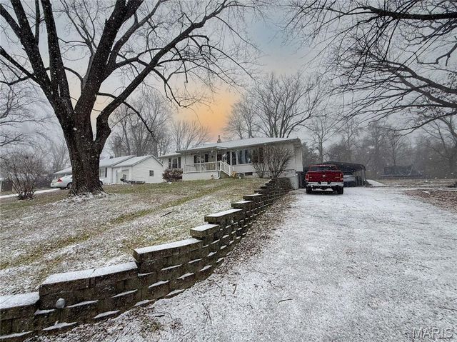 616 Ardmore Drive, Belleville, IL 62223