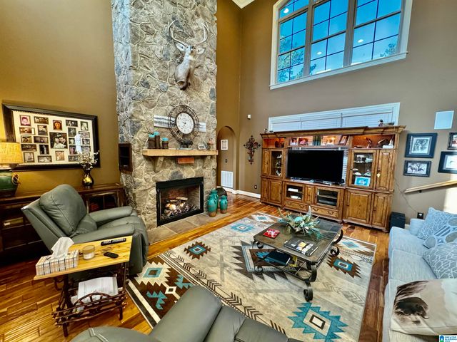 555 FAWN LANE, Centreville, AL 35042