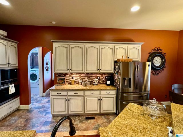 555 FAWN LANE, Centreville, AL 35042