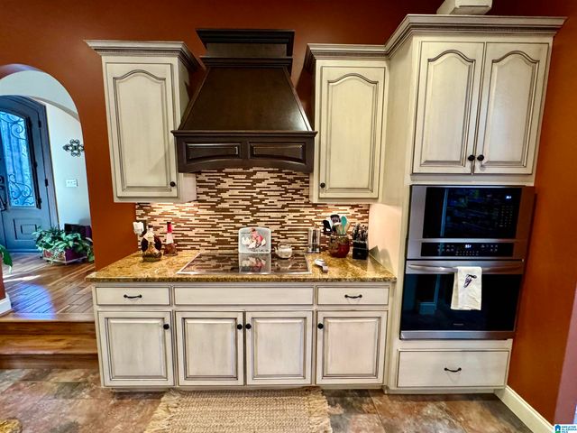 555 FAWN LANE, Centreville, AL 35042