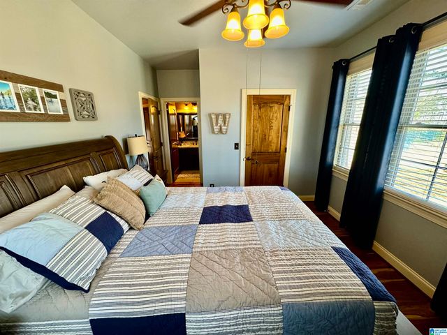 555 FAWN LANE, Centreville, AL 35042