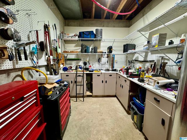 555 FAWN LANE, Centreville, AL 35042