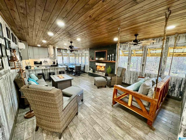 555 FAWN LANE, Centreville, AL 35042