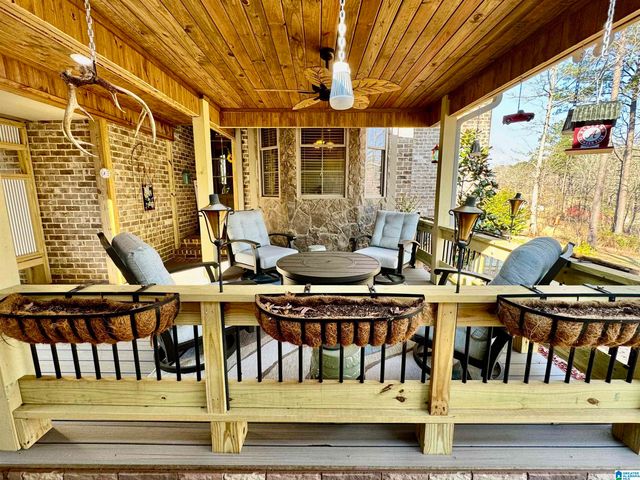 555 FAWN LANE, Centreville, AL 35042