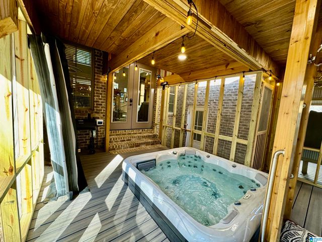 555 FAWN LANE, Centreville, AL 35042