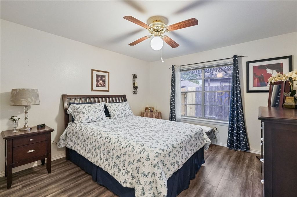 7217 Kress Cir D4, Corpus Christi, TX 78413 — photo 3