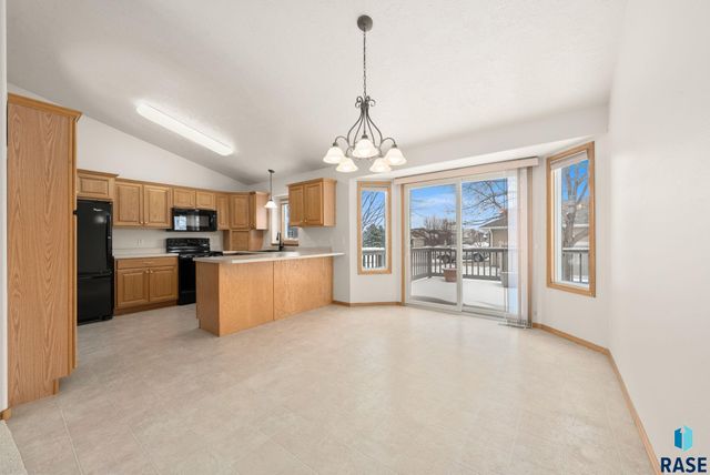 2009 S Purdue Ave Avenue, Sioux Falls, SD 57106