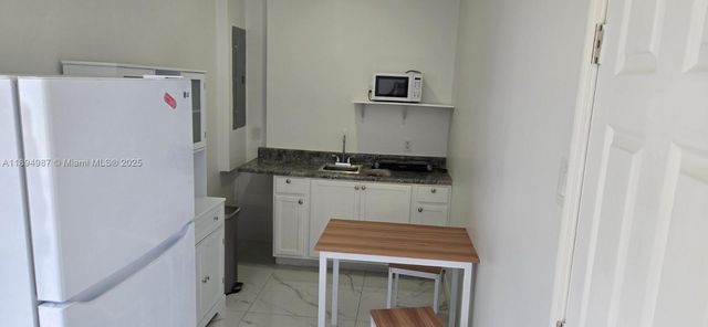 13440 SW 178th St Efficiency, Miami, FL 33177