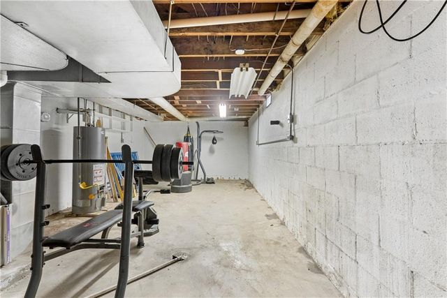 11219 Evans Street, Sugar Creek, MO 64054