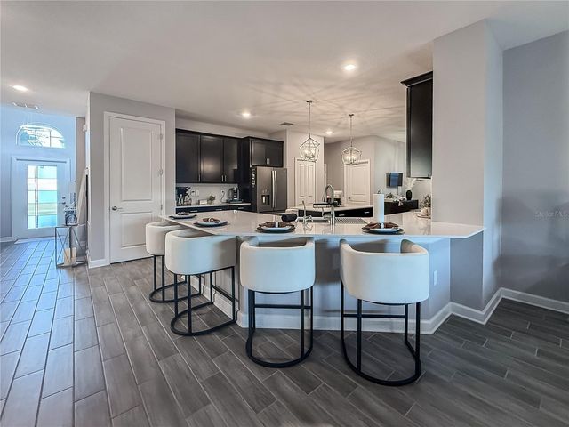 2537 CAMDEN PARK CIRCLE, Davenport, FL 33837