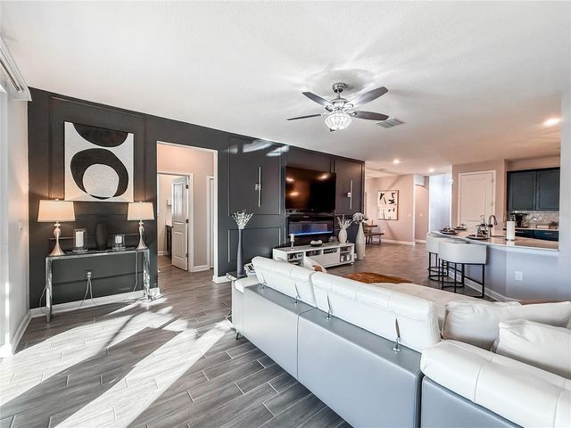 2537 CAMDEN PARK CIRCLE, Davenport, FL 33837