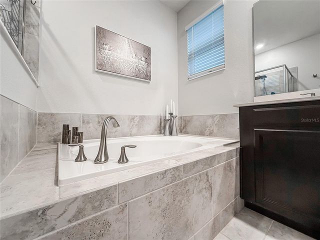 2537 CAMDEN PARK CIRCLE, Davenport, FL 33837