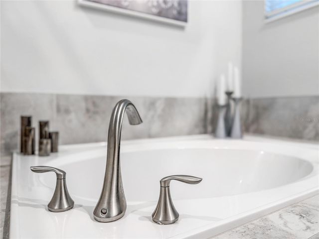 2537 CAMDEN PARK CIRCLE, Davenport, FL 33837