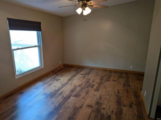 4330 S Rivercrest, Winamac, IN 46996