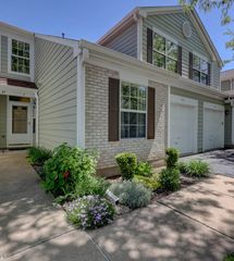 25 Coolidge Court A, Streamwood, IL 60107