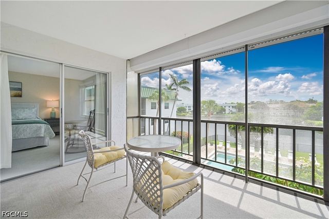 3030 Binnacle DR 307, Naples, FL 34103