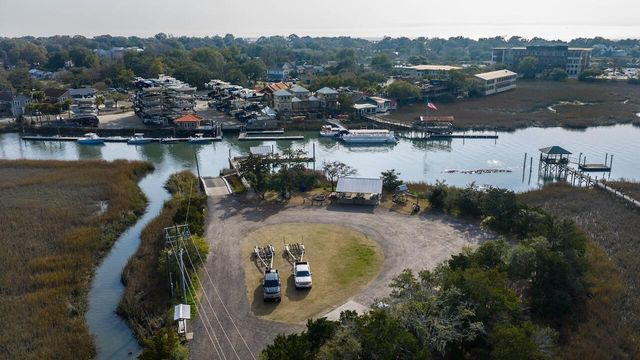 1018 Chambers Lane, Mount Pleasant, SC 29464