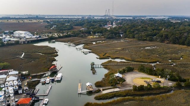 1018 Chambers Lane, Mount Pleasant, SC 29464