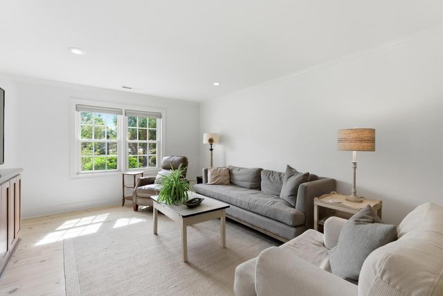 1018 Chambers Lane, Mount Pleasant, SC 29464