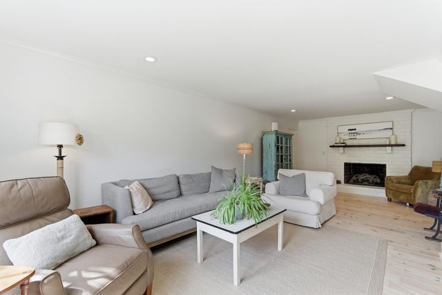 1018 Chambers Lane, Mount Pleasant, SC 29464