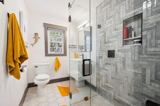 1018 Chambers Lane, Mount Pleasant, SC 29464