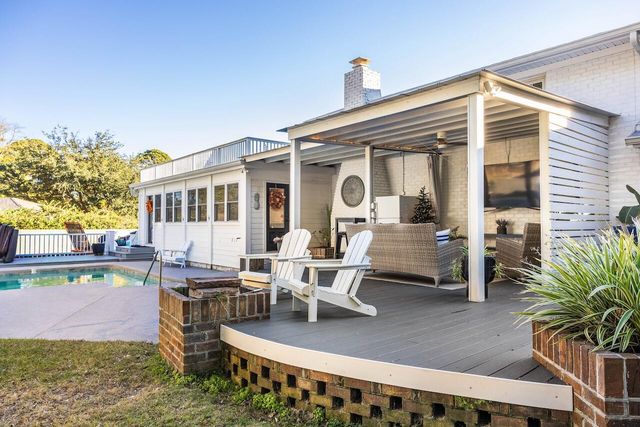 1018 Chambers Lane, Mount Pleasant, SC 29464