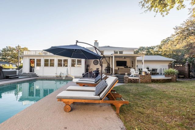 1018 Chambers Lane, Mount Pleasant, SC 29464