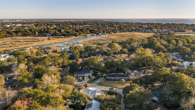 1018 Chambers Lane, Mount Pleasant, SC 29464