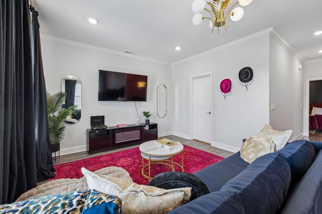 1001B 51st Ave, N, Nashville, TN 37209
