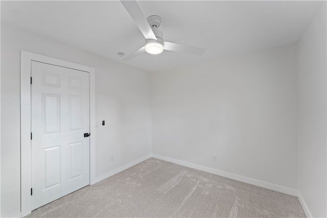 205 SE 12th Street, Bentonville, AR 72712