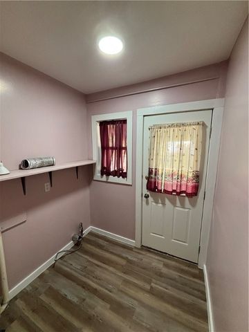 413 East Washington Avenue, Elmira City, NY 14901