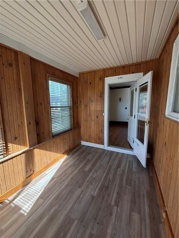 413 East Washington Avenue, Elmira City, NY 14901