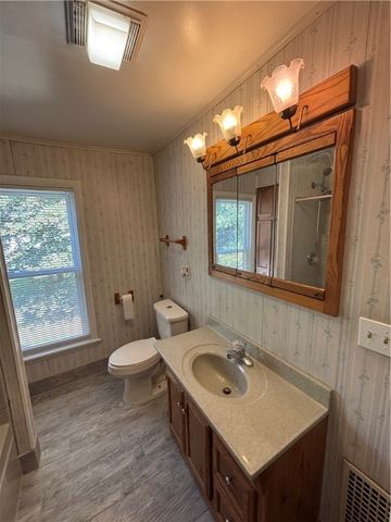 413 East Washington Avenue, Elmira City, NY 14901