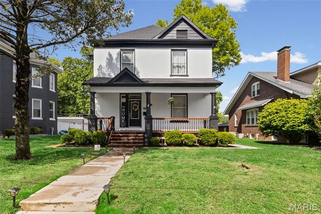 2203 W Main Street W, Belleville, IL 62226