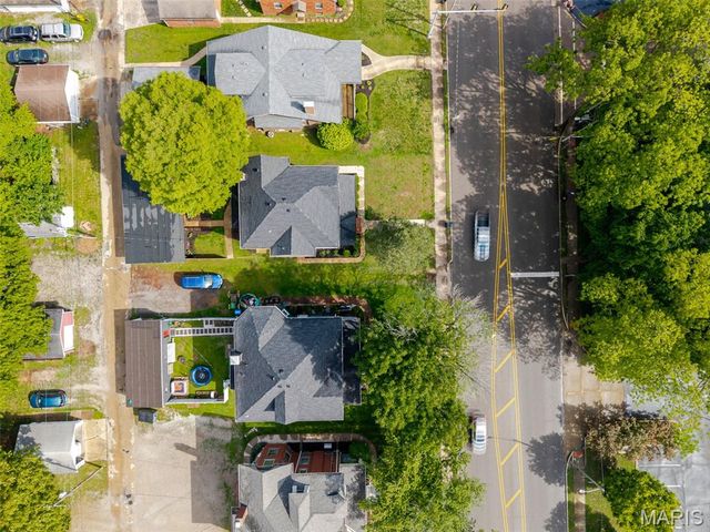 2203 W Main Street W, Belleville, IL 62226