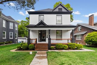 2203 W Main Street W, Belleville, IL 62226