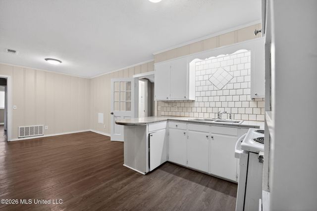 1541 Dianne Drive, Jackson, MS 39204