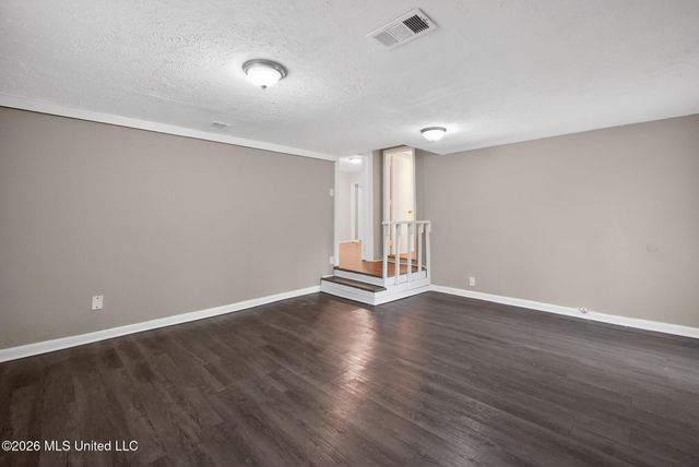 1541 Dianne Drive, Jackson, MS 39204