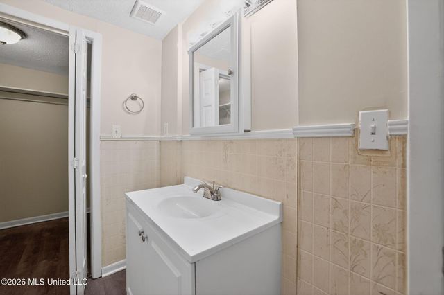 1541 Dianne Drive, Jackson, MS 39204