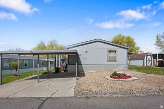 2600 N HILL FIELD RD #86, Layton, UT 84041