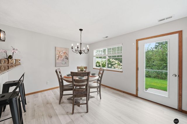 2310 N 91St Street, Lincoln, NE 68507