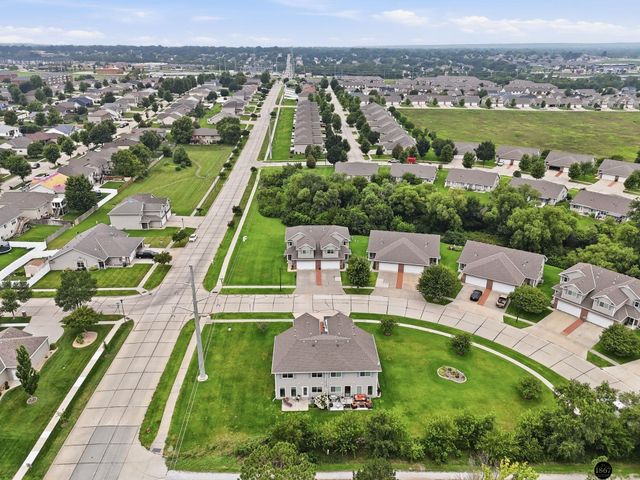 2310 N 91St Street, Lincoln, NE 68507