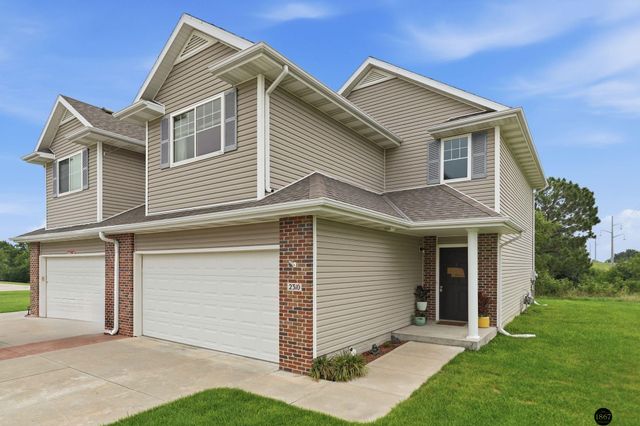 2310 N 91St Street, Lincoln, NE 68507