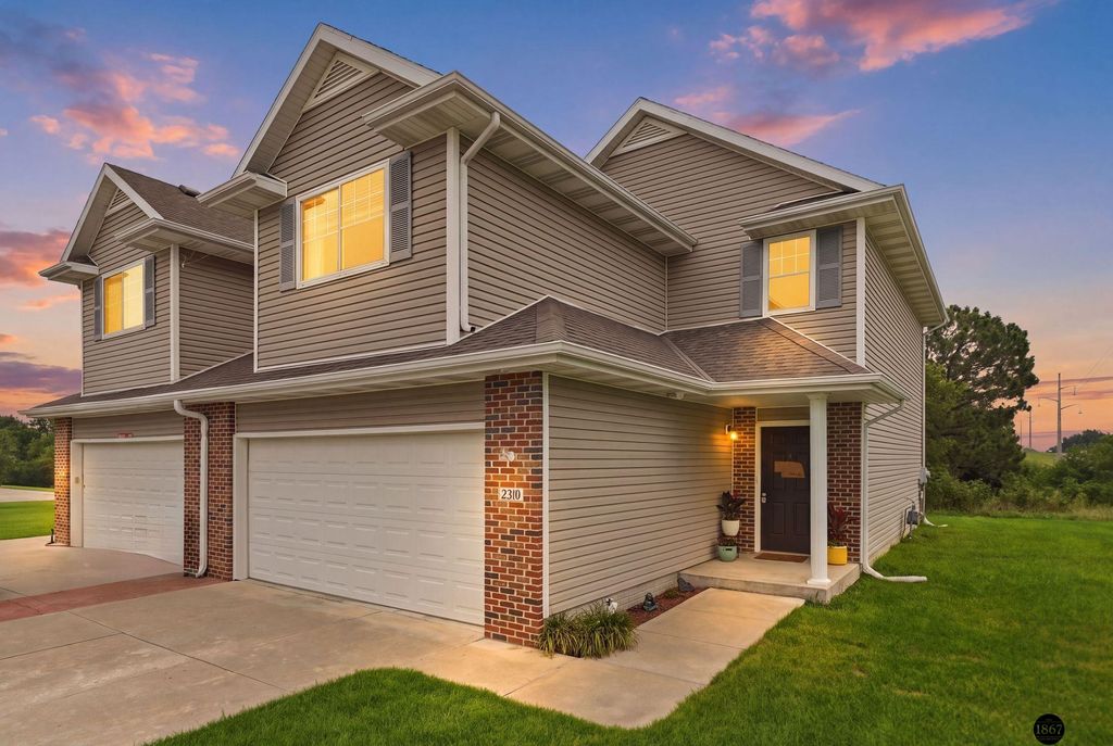 2310 N 91St Street, Lincoln, NE 68507