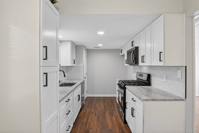 4725 Snow Drive, Mesquite, TX 75150