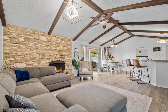 4822 Bucknell, San Antonio, TX 78249