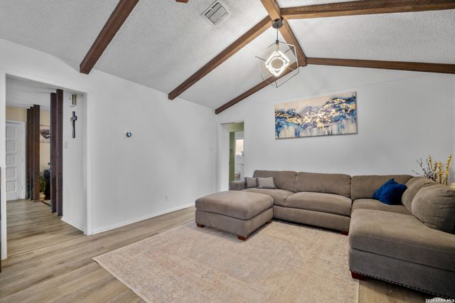 4822 Bucknell, San Antonio, TX 78249