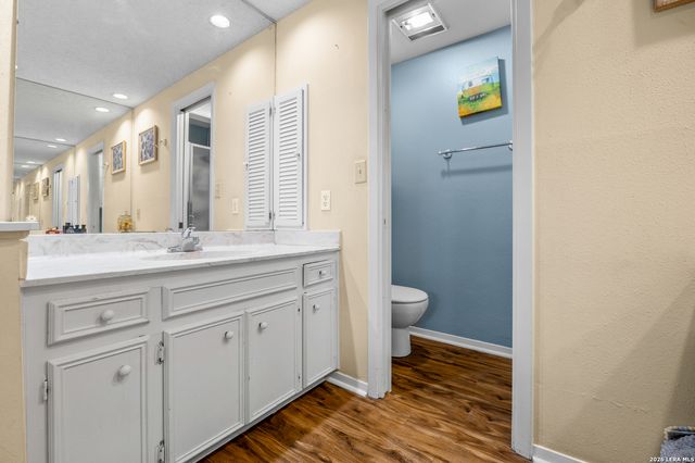 4822 Bucknell, San Antonio, TX 78249