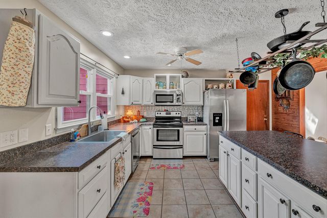 335 DAYTONA DR, Hardy, VA 24101
