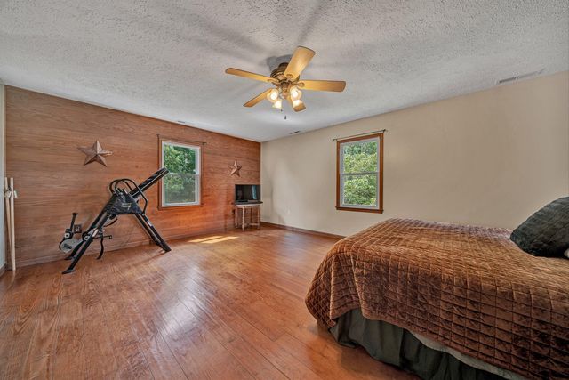 335 DAYTONA DR, Hardy, VA 24101